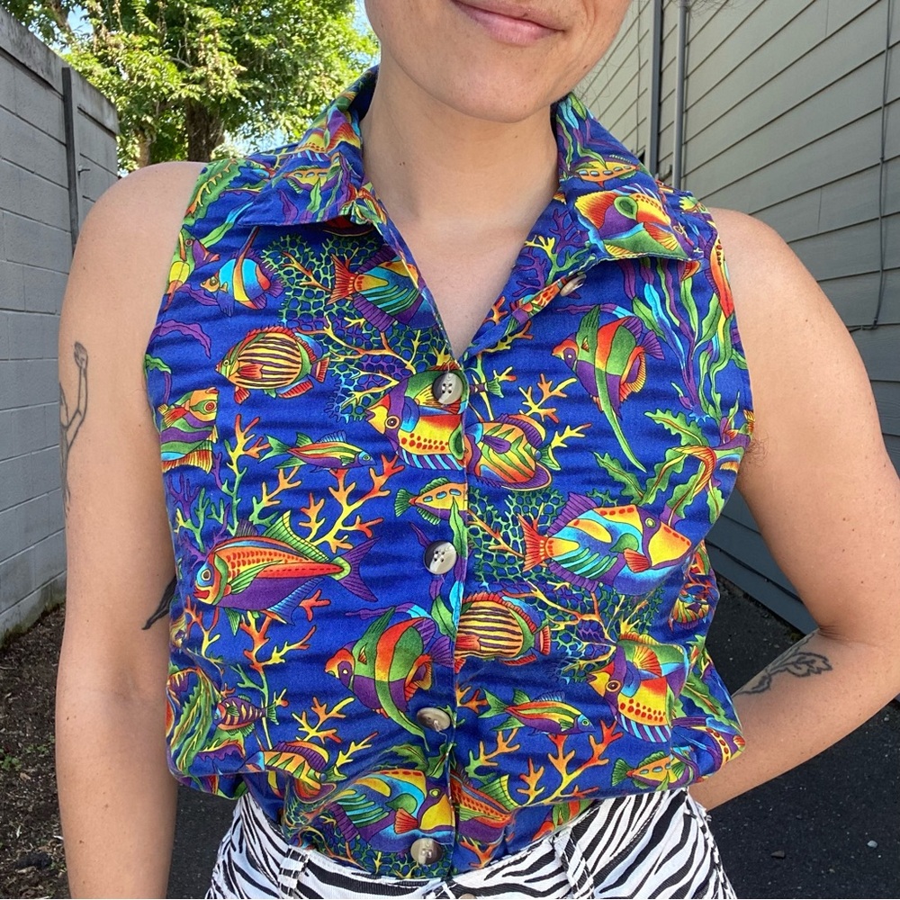 Vintage Colorful Fish Sleeveless Button Down
